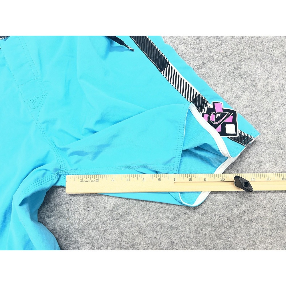 Quiksilver Board Shorts Mens 34 Blue X Patch Quick Dry Swim Trunks Surf Beach - Picture 5 of 9
